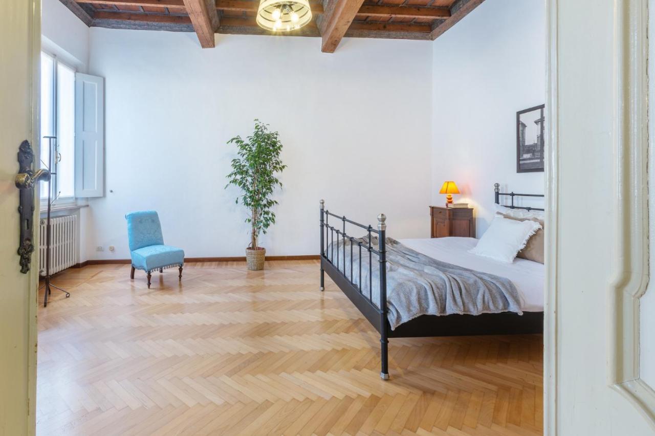 Frescobaldi Aparments! A Casa Di Francesco Apartment Ferrara Exterior photo